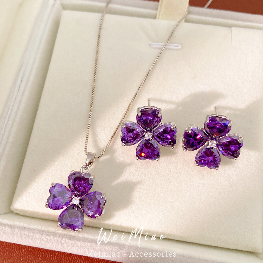 Viento frío personalidad flor de amor collar de piedra tierna lujo ligero estilo alto conjunto de joyería de nicho universal