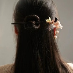 新中国式のピンクの藤の花のかんざしの小さい大衆の設計の文芸の気質のチャイナドレスは精巧で高級な百合のかんざしを飾ります。