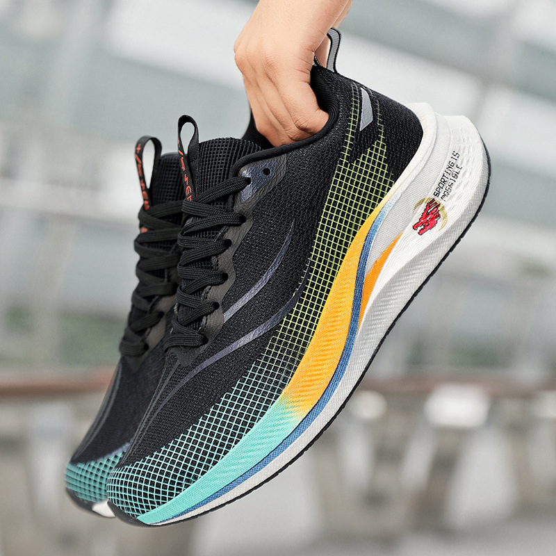 Nuevo conejo rojo 7 pareja de zapatos de malla de carbono transpirables, zapatos de moda para hombres, zapatos de correr casuales para hombres