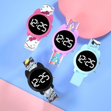 新款动漫卡通彩印小学生看时间电子手表男女孩可爱猫头礼品镜子表