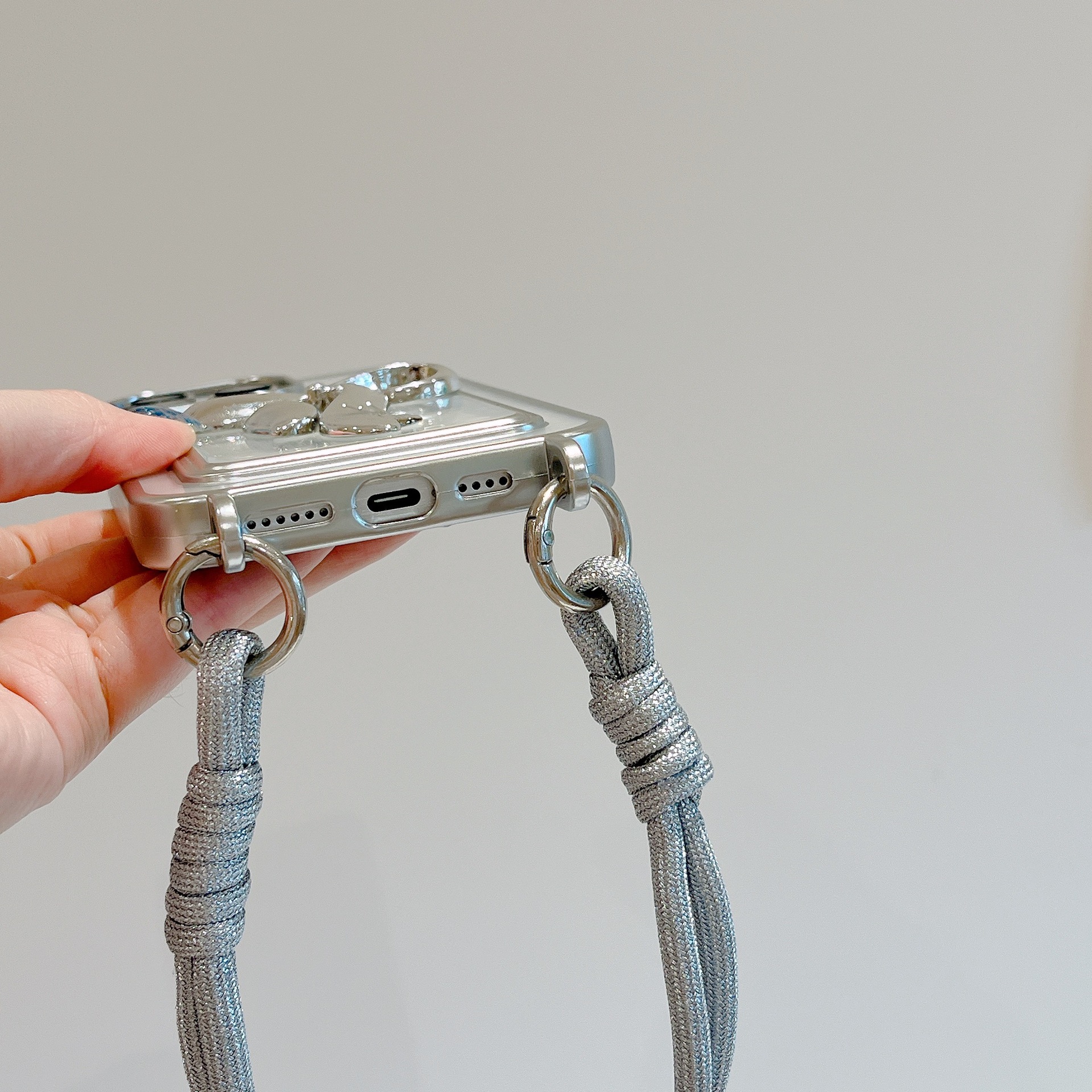 75002264-47FA-466E-86CE-58D801