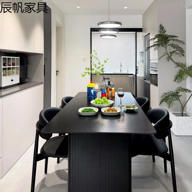 现代轻奢黑色岩板餐桌椅餐桌组合意式家用饭桌长方形小户型简约|undefined