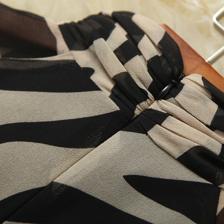 Robe Jeopard
