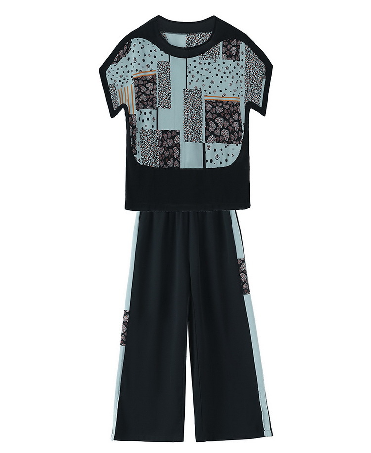 2023 Summer new short sleeve middle-aged and elderly suit female mother's wear plus size high waist cropped wide leg pants two-piece suit fashion