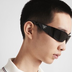 サイバーフューチャー男性と女性の同じスタイルのサングラスインサングラス Y2K ヨーロッパとアメリカのパーソナライズされたキャットウォークヒップホップスタイルストリート撮影日焼け止め