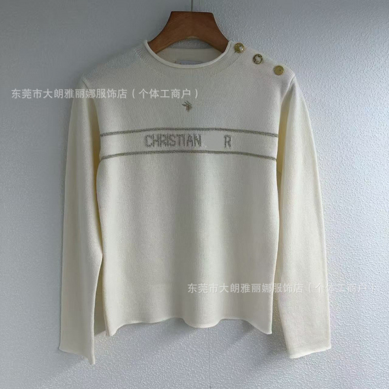 深圳南油货D家~顶~级版本 25早秋新款 简约小蜜蜂圆领针织刺绣