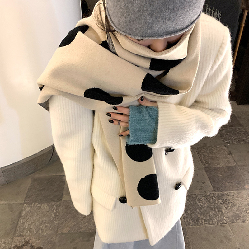 Women's Elegant Streetwear Round Dots Imitation Cashmere Scarf display picture 4