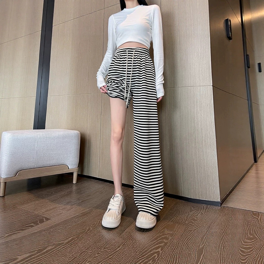 Quần culottes nữ ống rộng cạp cao sọc kẻ dáng suông — Sọc chi tiết 1