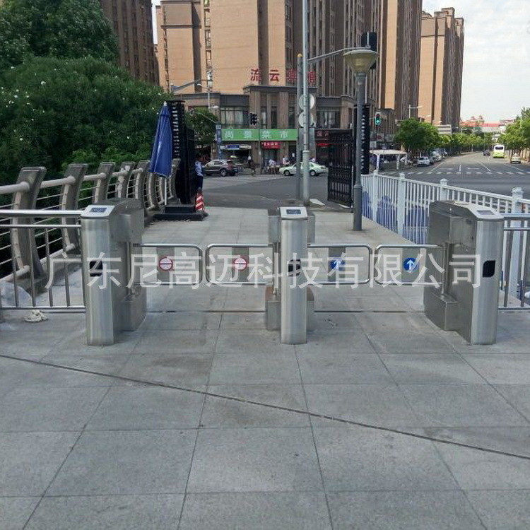 不锈钢门禁考勤刷卡面部识别摆闸翼闸全高闸双通道进出口通道闸机