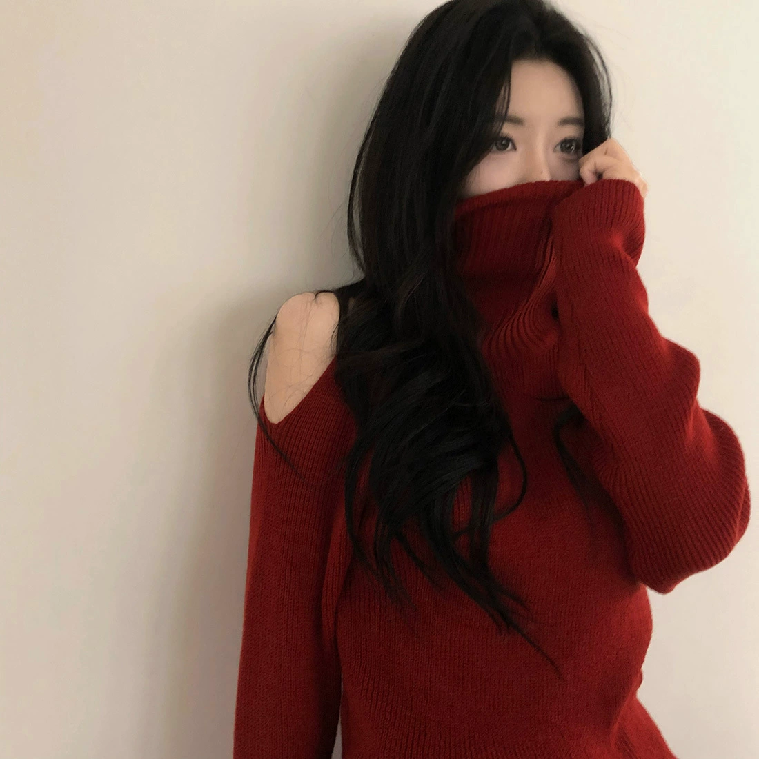 Корейский шик, новинка ранней осени, французский ретро-стиль, простой дизайн с высоким воротником и открытыми плечами, трикотажный свитер с длинными рукавами, женский топ