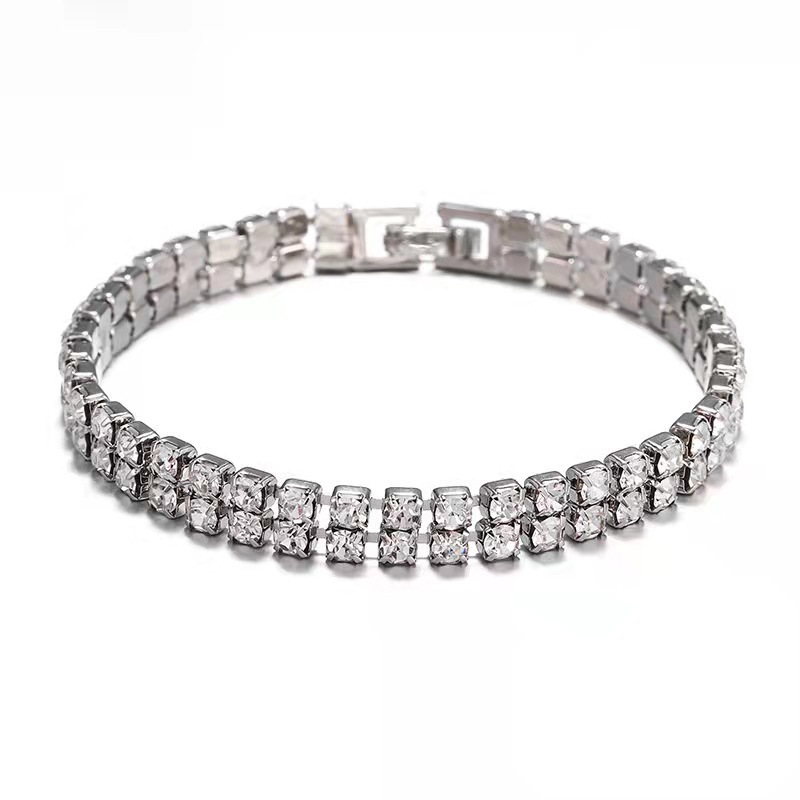 Bracciale con strass da donna elegante gioiello di moda_voghion.com