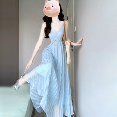 蓝色仙女海边度假吊带连衣裙女新款夏季多巴胺好看沙滩长裙子代发
