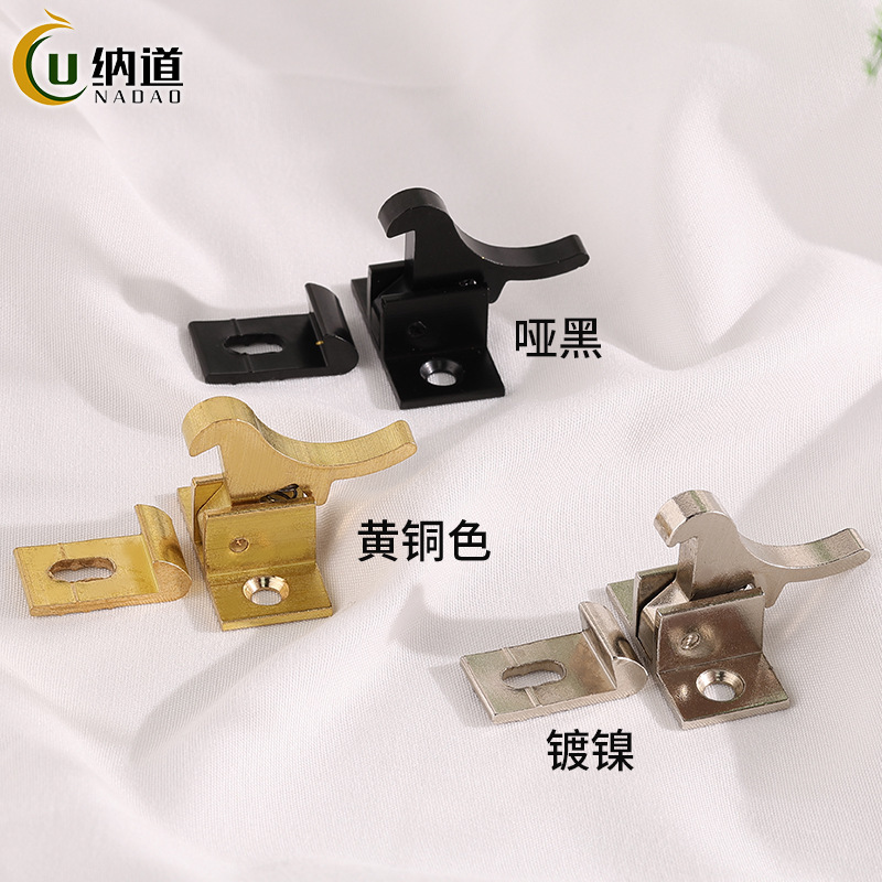 中国風の窓は真鍮の小鳥を掛けて古代の明装の純銅のプラグを掛けてロックします。|undefined