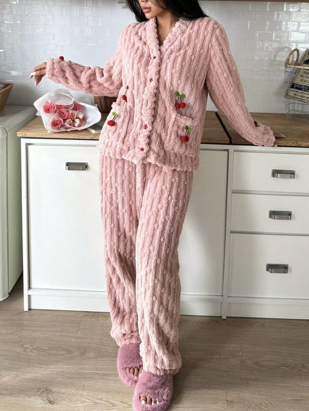 秋冬の女性用クロスボーダー人気ベルベット暖かいパジャマ、かわいいチェリー甘い女の子はパジャマの外で着用できます|undefined