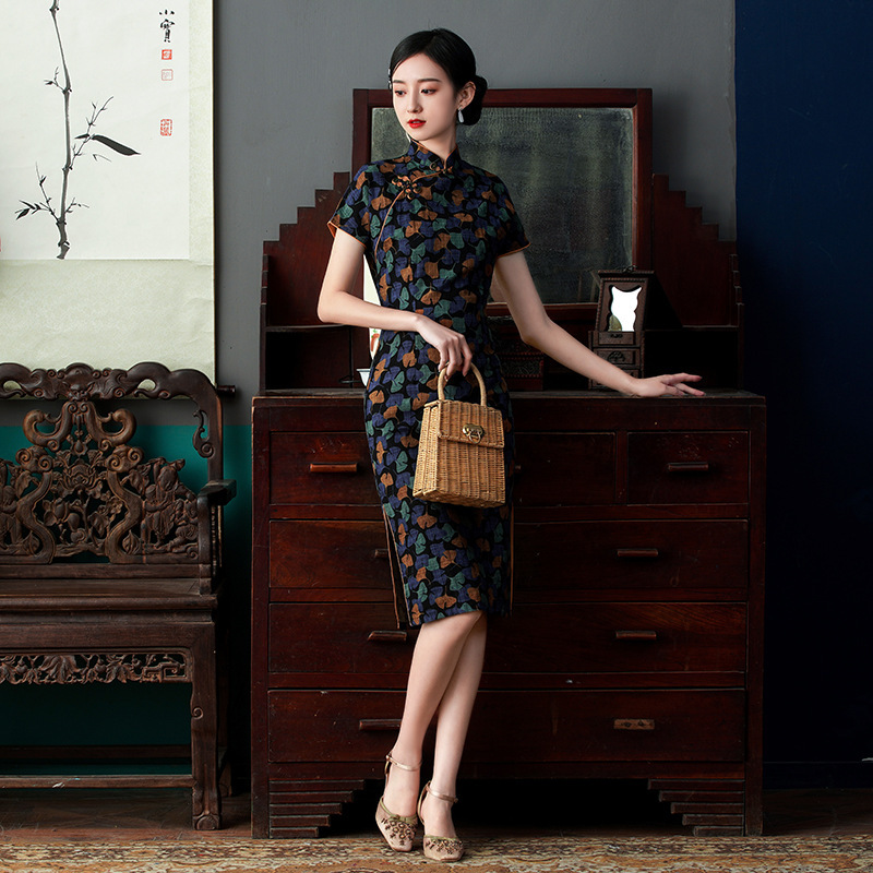 2021 Spring and Summer New Old Shanghai Retro Ethnic Tang Coat Chinese Mid-length Cotton Cheongsam Dress for Women