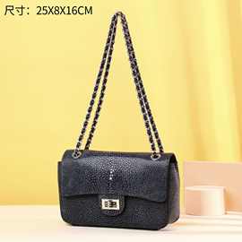 新款光面珍珠鱼纹小香包时尚经典女包单肩斜跨女士包包百搭潮工厂