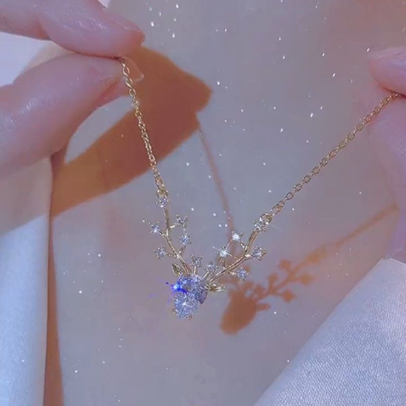 蝶結びの水滴のペンダントの少女の心の愛の小清新はダイヤモンドの贈り物を入れます。|undefined