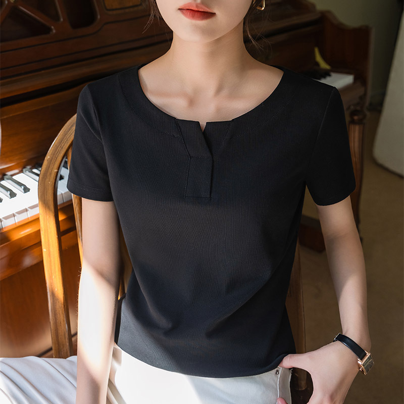 Camiseta de manga corta para mujer verano 2023 nueva camiseta de algodón de color sólido con cuello redondo medio abierto para mujer