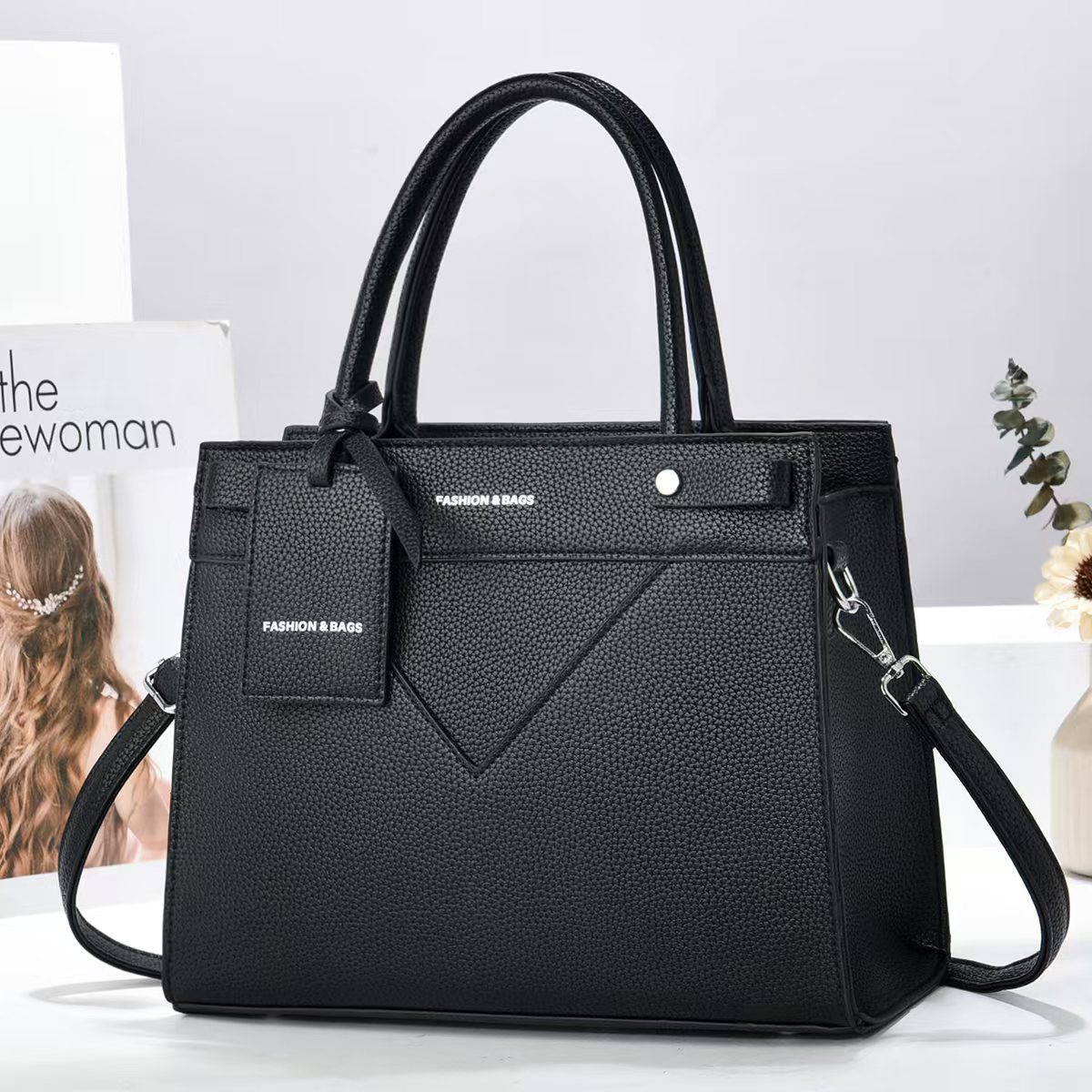 2025 verano estilo bandolera bandolera atmosférica fabricante de bolsos de mujer comercio exterior correo directo nueva gran capacidad moda simple