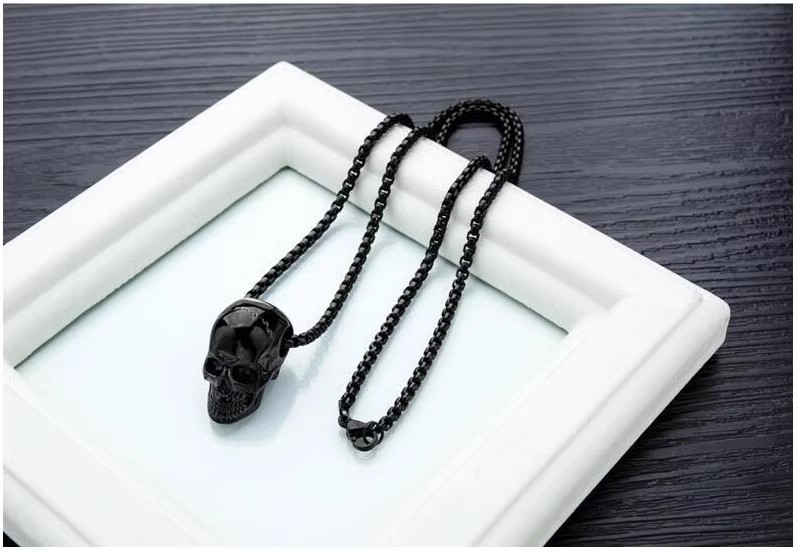 Collana con teschio di personalità per coppie, acciaio inossidabile alla moda, trendy, punk personalizzato, accessori hip-hop, regalo di Halloween_voghion.com