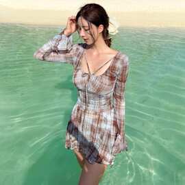 2026年新款泳衣女夏季保守裙式连体显瘦遮肚小胸性感韩国温泉泳装