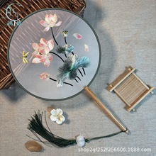 新款苏绣扇子刺绣团扇舞蹈扇摆摊批发古风汉服工艺扇