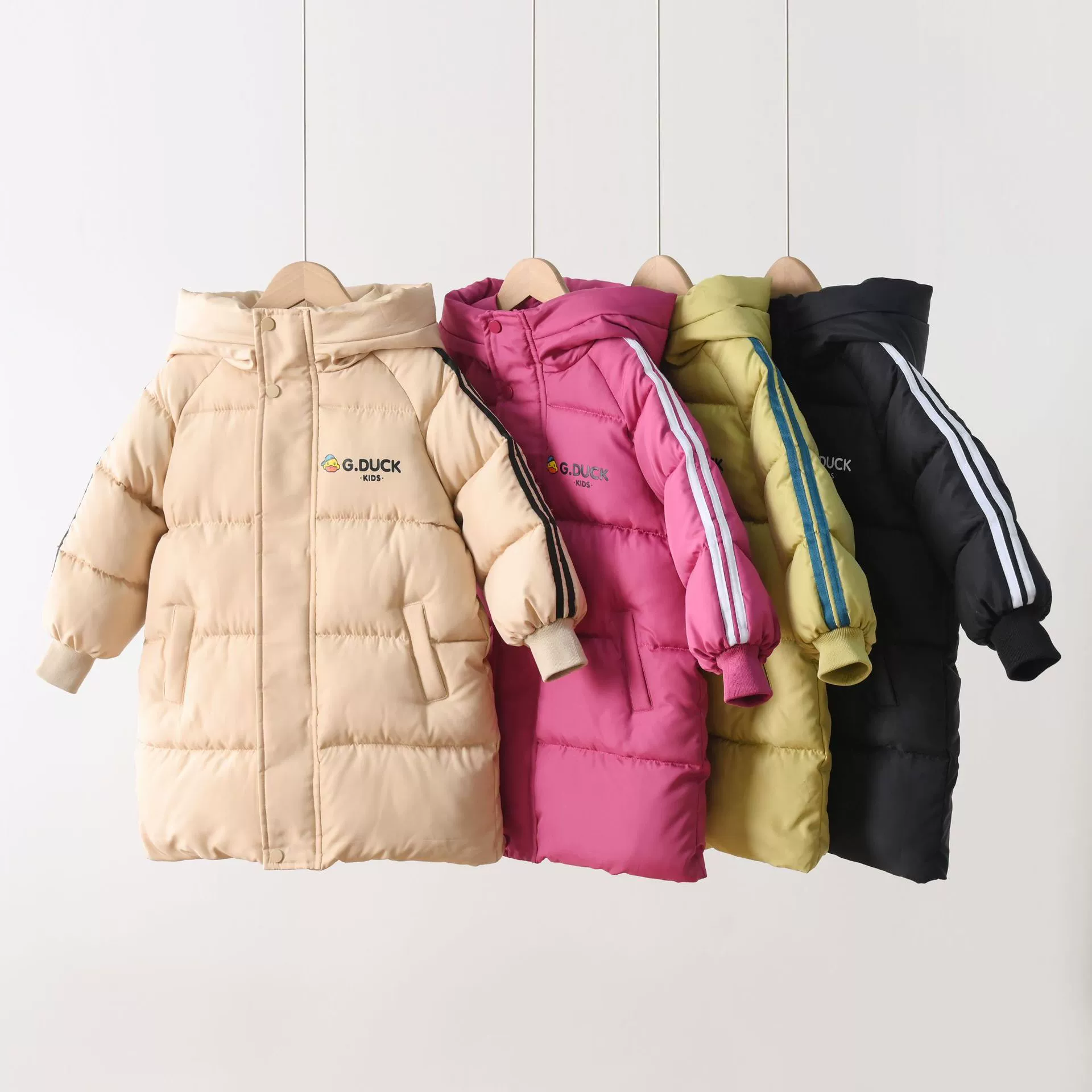 Новая модель 2025 года: детское хлопковое пальто с рисунком желтого утенка, средней длины, для мальчиков и девочек, малышей и детей постарше, утепленная зимняя детская одежда.