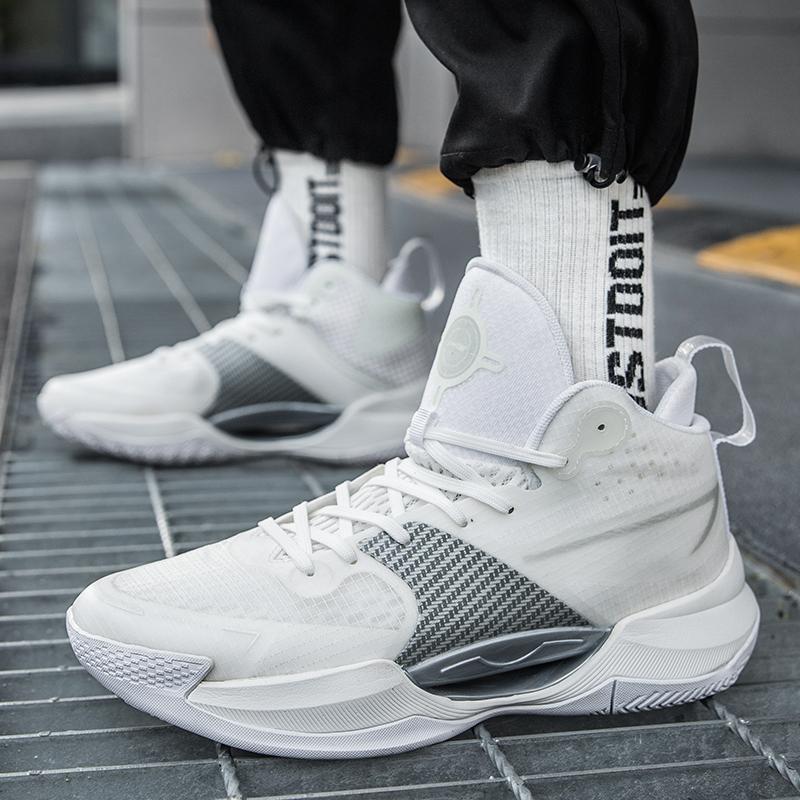 Ultra Light 2025 Basketball Shoes Men's Professional Practical Sneakers Luminous 3 Generation Air Cushion New Breathable Summer Student Sonic 10