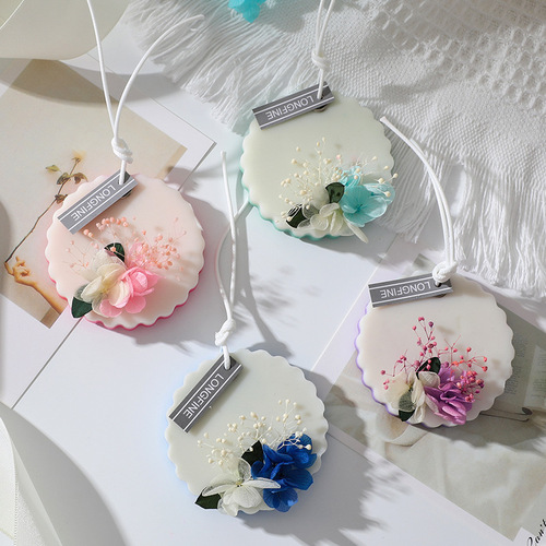 Wardrobe fragrance wax tablets bedroom wardrobe fragrance hanging tablets two-color immortal flower fragrance deodorant tablets