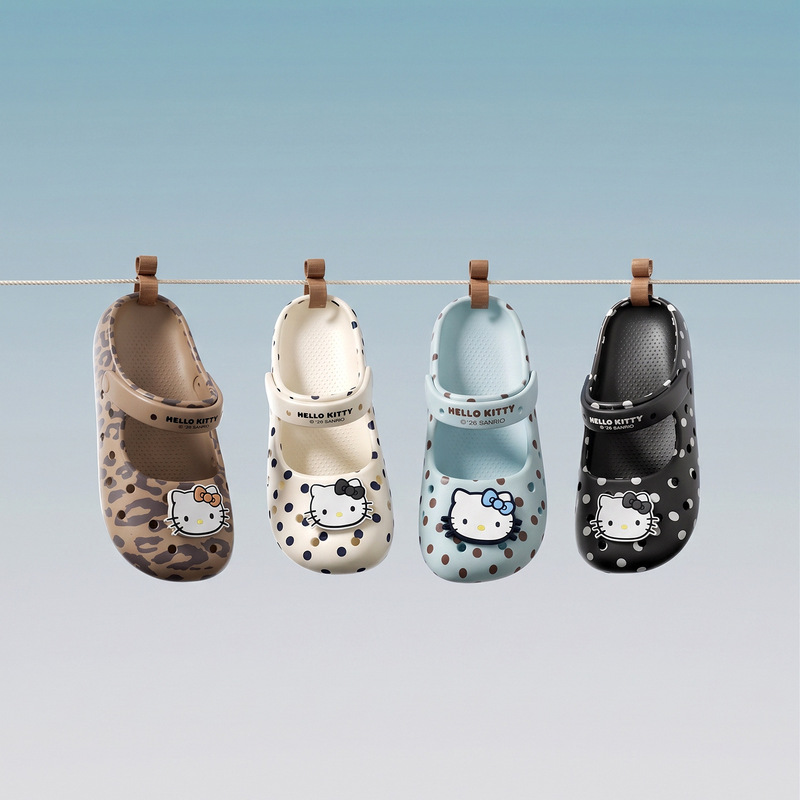 Sanrio Officially Licensed Thick-Soled Height-Increasing Mary Jane Clogs for Women, Summer Outdoor Non-Slip Breathable EVA Slippers Sanrio Officially Licensed Thick-Soled Height-Increasing Mary Jane Clogs for Women, Summer Outdoor Non-Slip Breathable EVA Slippers