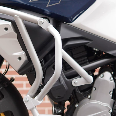 and Lower Full Surrounding Modified – Motorcycle bumper - silver-carbon-steel-center-bar
