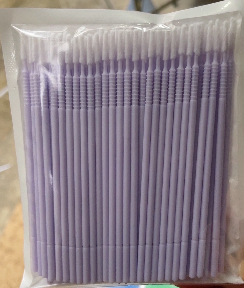 Purple cotton swabs, 100 pieces