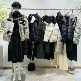 24冬莫兹摩登都市风轻奢优雅羽绒服风衣外套裤裙精品杂款混批清仓