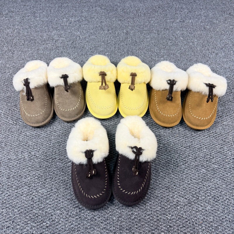 Little Chick Yellow Mulberry Fur Slippers for Women, 2026 Winter New Style, Slip-On, Thick-Soled, Non-Slip Snow Boots