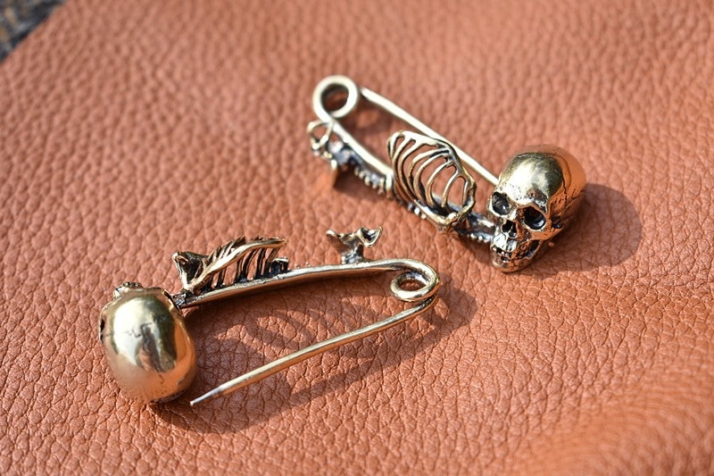 Plating Design Cool Style Pin Skull Alloy Plating Unisex Brooches