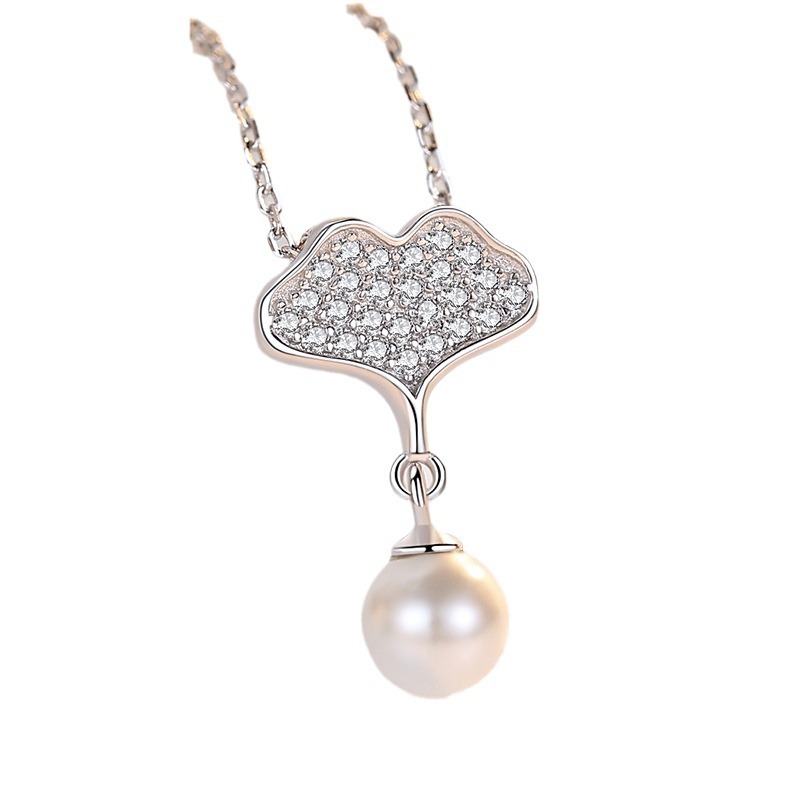 Celebrity en línea Singapur S925 plata ginkgo hoja COLLAR COLGANTE nicho diseño simple perla clavícula cadena femenina