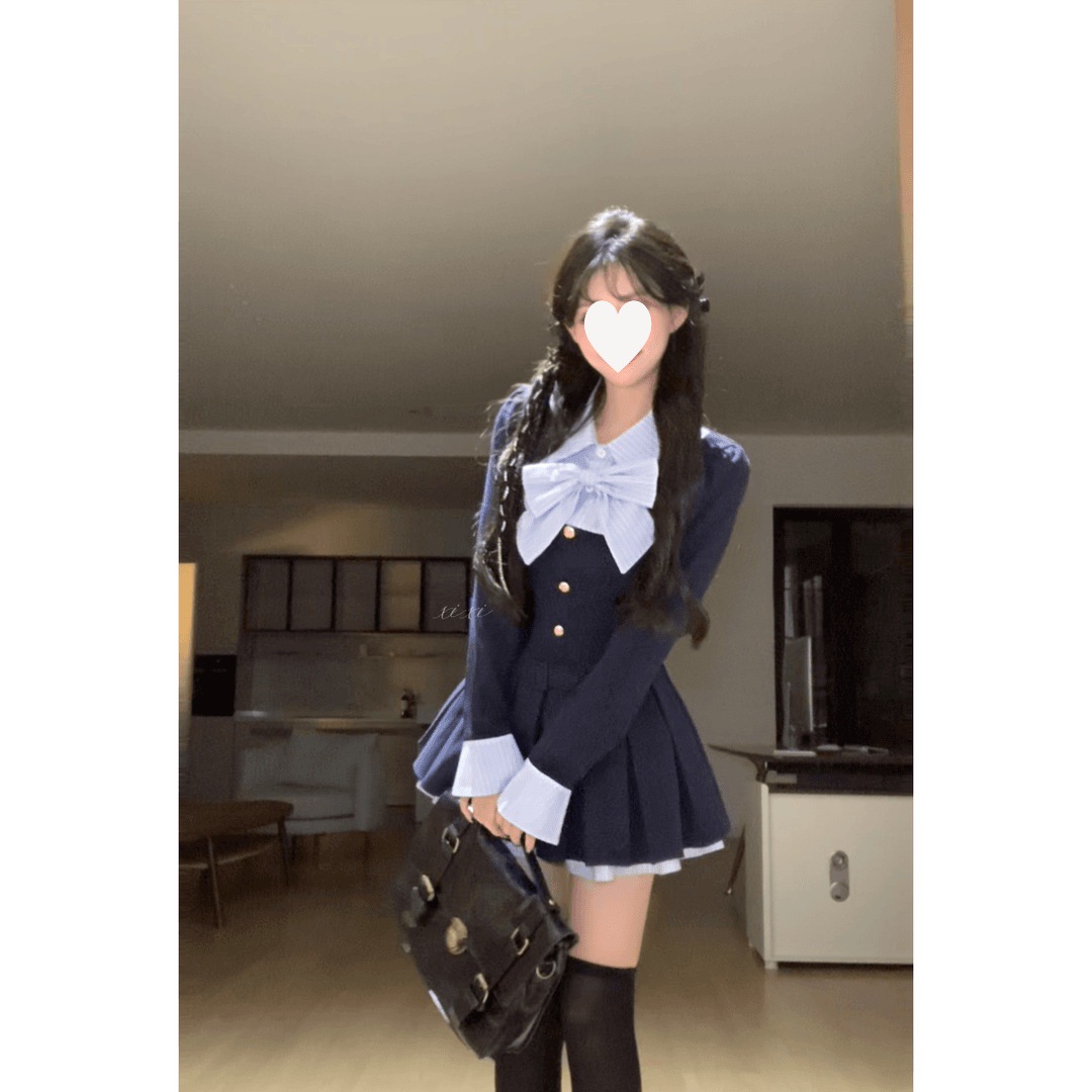 네이비 블루