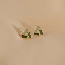 �Gɫ�׺����Ƕ��Ů2025�¿���⺆�sС���ٴ���h�͹Ÿ��L���