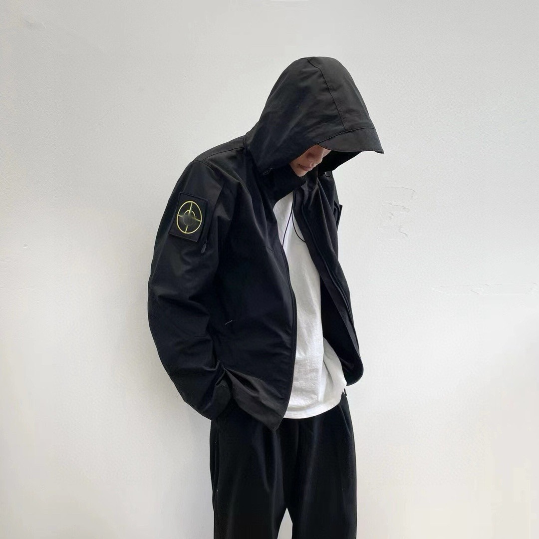 Unisex Outdoorjacke Mit Ärmelabzeichen Und Kapuze_voghion.com