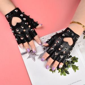 Women girls hot pole jazz dance Leather half finger dance gloves stage performance riding sailor dance rivets hollow Amazon half finger gloves wholesale