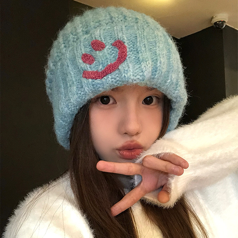 可爱笑脸针织毛线帽子女秋冬加厚防风显脸小包头帽韩系护耳保暖帽|undefined