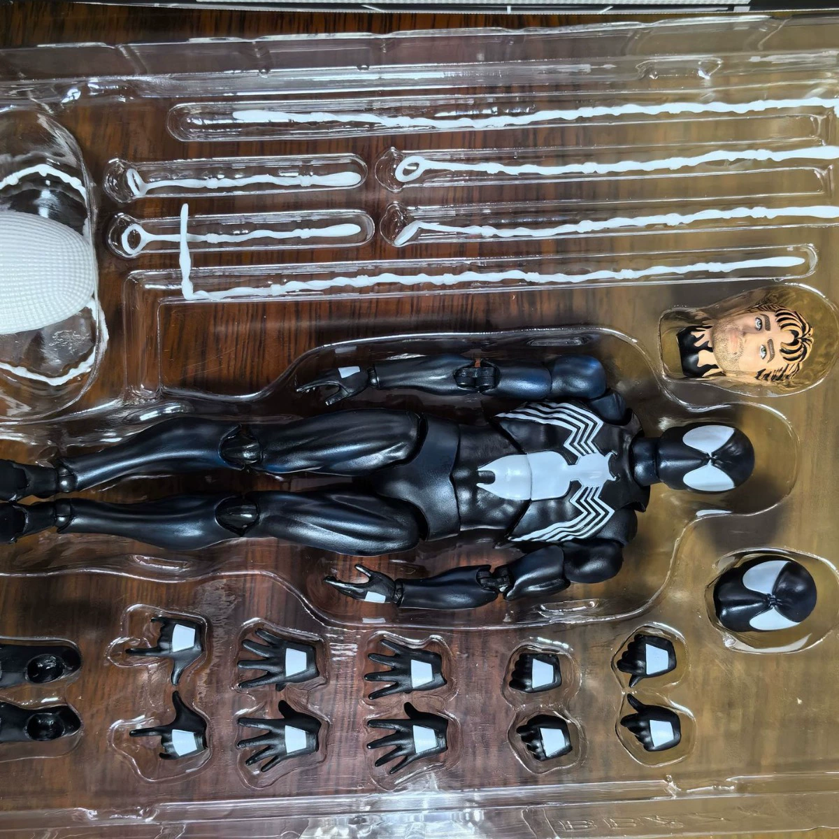 CT фабрика MAFEX147 Симбиоз Паук-Человек Комикс Издание Веном Битва Питер Паркер Модель Модель