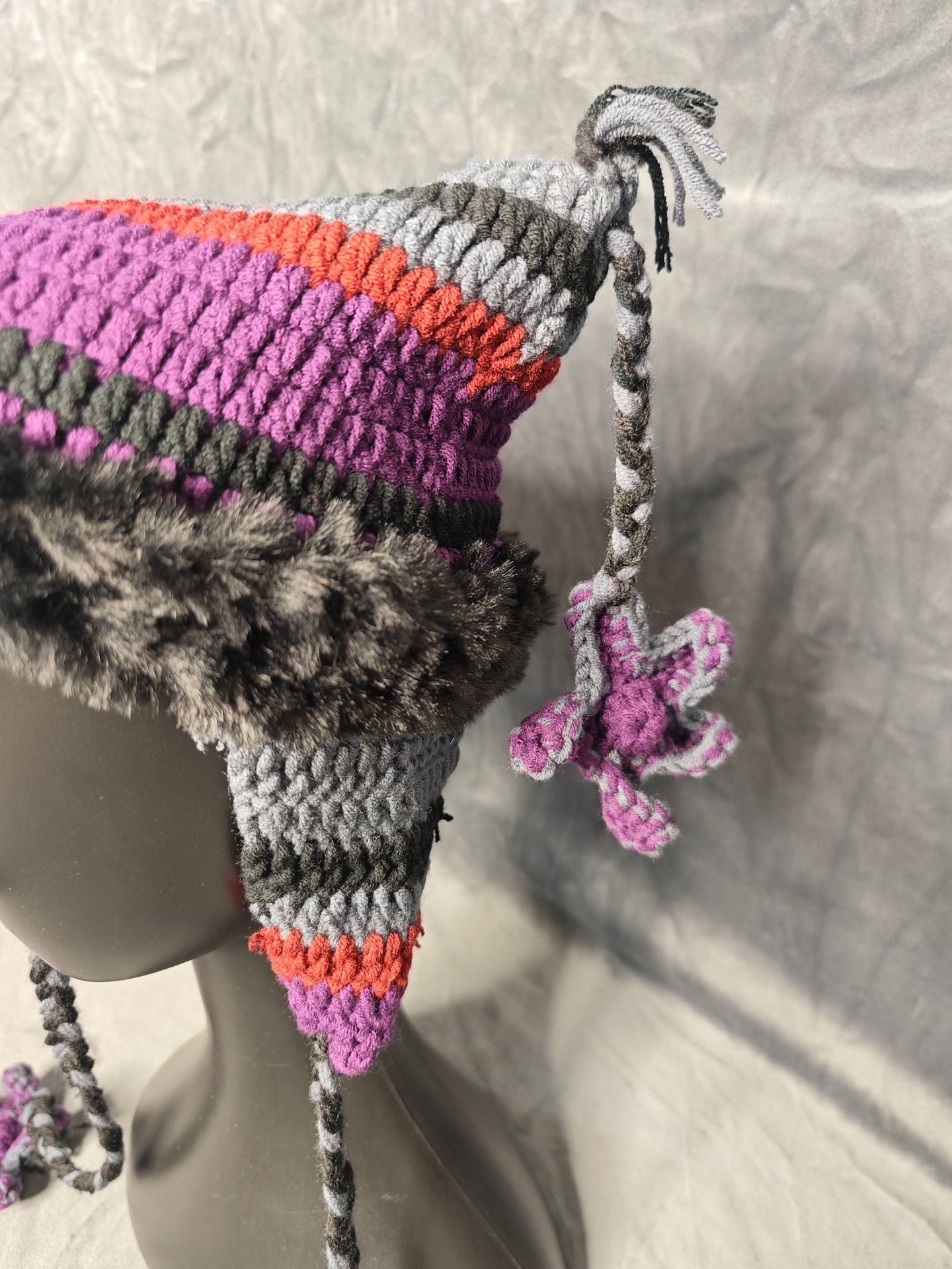 Hersteller Großhandel Little Devil Gestreifte handgestrickte Kreuzbordüre Xiaohongshu Gleiche Katzenohren Stern Hut Japanisch Einfach_voghion.com