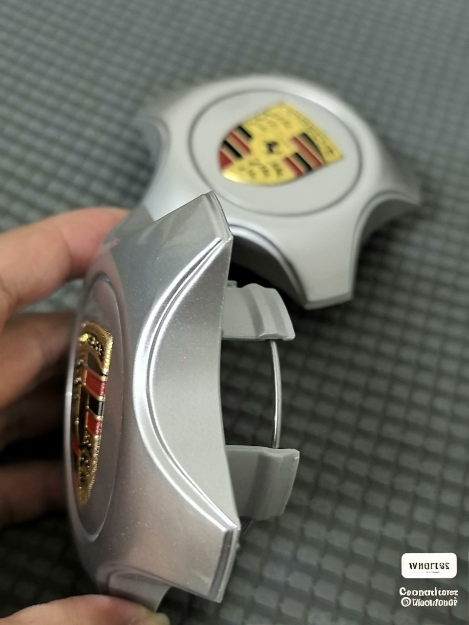 Porsche Old Cayenne Five-Claw High-Quality Wheel Hub Cover
