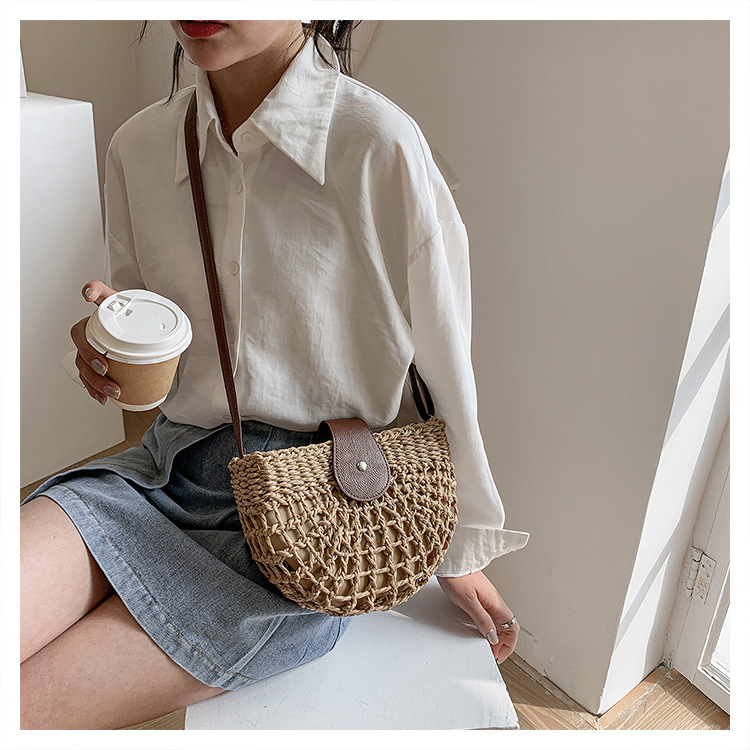 Fashion Straw Woven Shoulder Messenger Bag Wholesale display picture 10