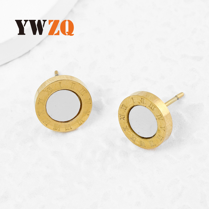Cross-border clásico estilo simple joyería de acero inoxidable con incrustaciones de cáscara de la corrosión romana digital de oro de titanio de acero Stud pendientes