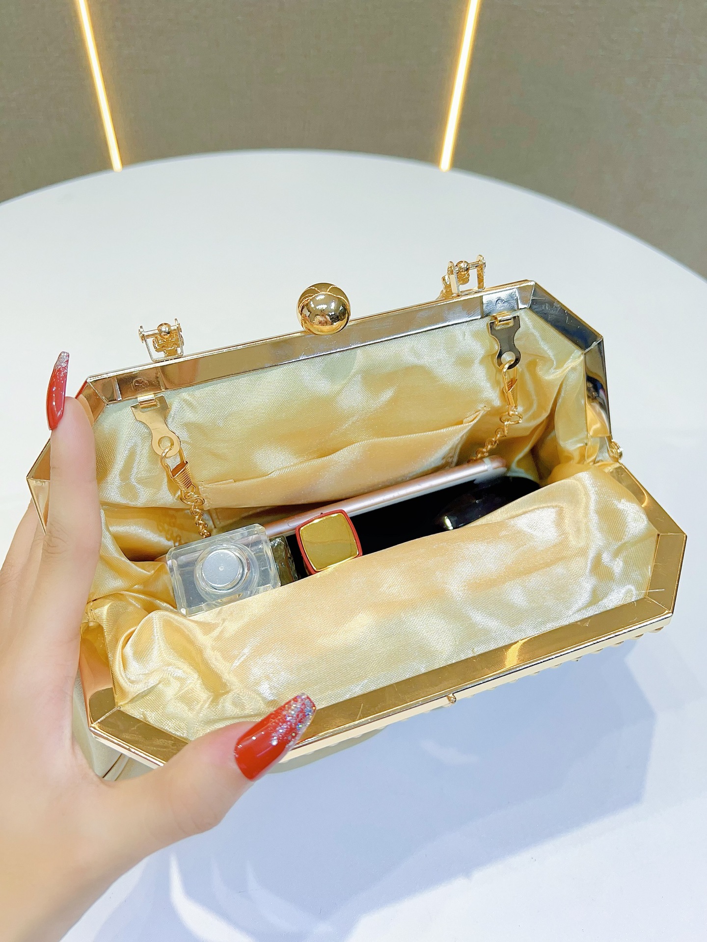 Modische Abendtasche Mit Strasssteinen Für Partys_voghion.com