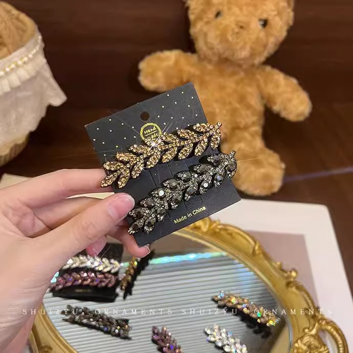 Alta sensación de diamante de brocas de trigo pin de borde 2024 nuevo cabello roto pin de cabello frangeo cabeza detrás de una palabra pin de boca de broca pin de cabeza
