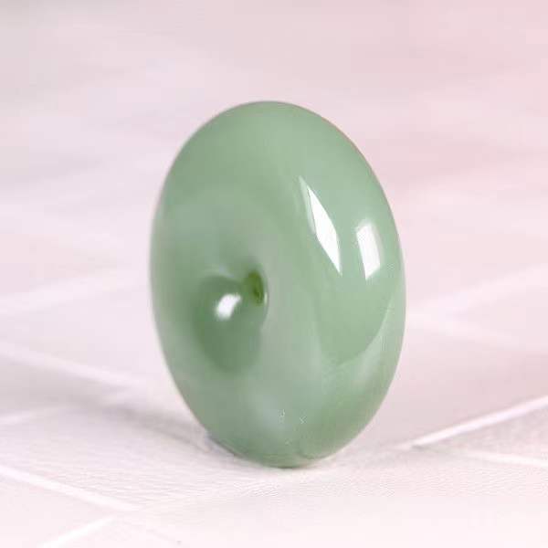 Jade safety buckle white jade pendant men and women couple pendant egg duck green pendant pendant 25mm jade pendant sweater chain