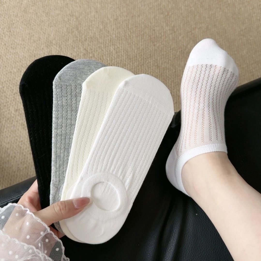 Boat Socks for Women in Summer, Thin Mesh Sweat-Absorbent and Breathable Pure Color Non-Falling Invisible Socks Ins Trendy Pure Color Mesh Socks